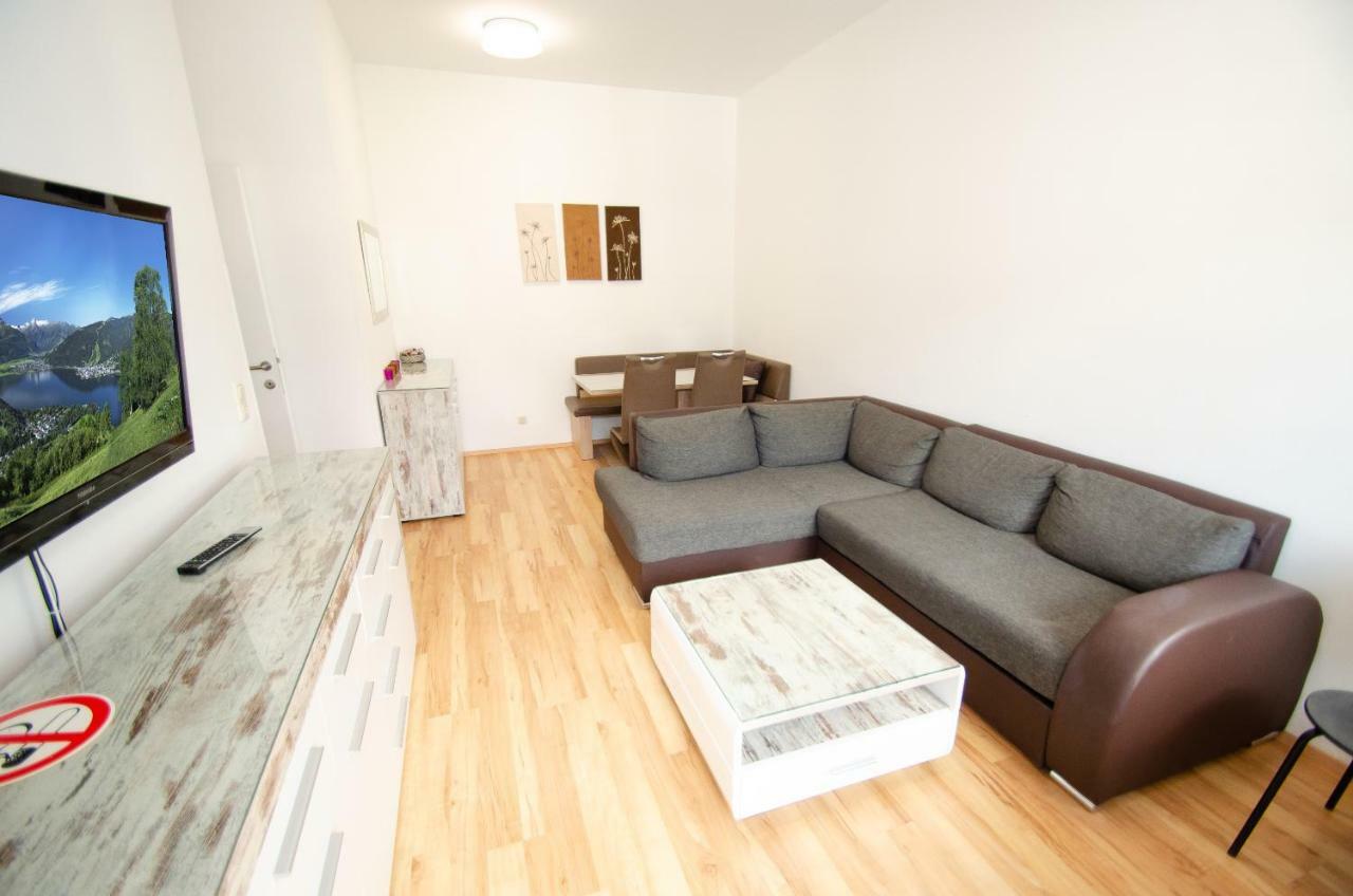 Apartment Cityxpress Top 7 Цел ам Зее Екстериор снимка